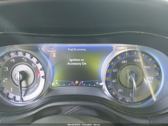 2018 CHRYSLER 300 2C3CCABG7JH266590 Photo 6