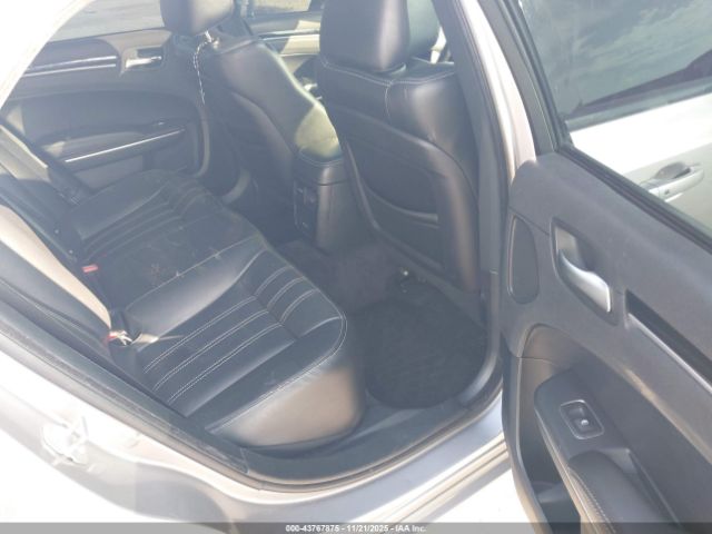 2018 CHRYSLER 300 2C3CCABG7JH266590 Photo 7