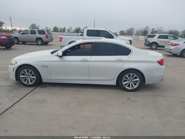 WBA5A5C56FD512691 BMW 528I