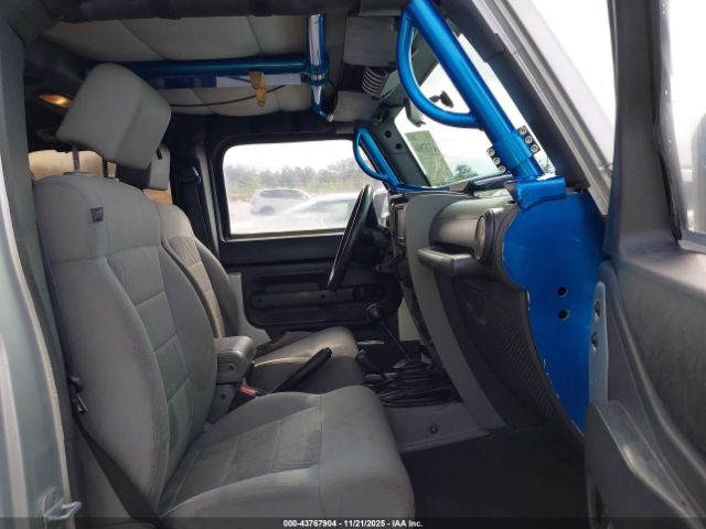 2008 JEEP WRANGLER 1J4GA69148L545729 Photo 4