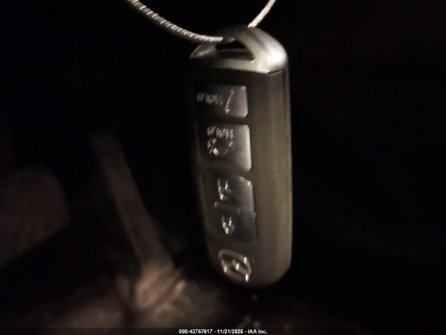 2016 MAZDA MAZDA3 3MZBM1W7XGM247392 Photo 10