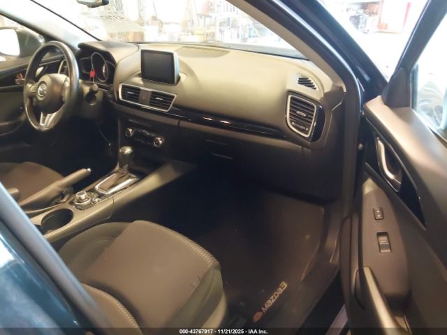 2016 MAZDA MAZDA3 3MZBM1W7XGM247392 Photo 4