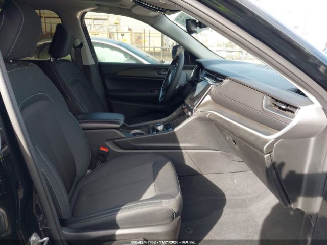 2024 JEEP GRAND CHEROKEE 1C4RJHAG5RC706178 Photo 4