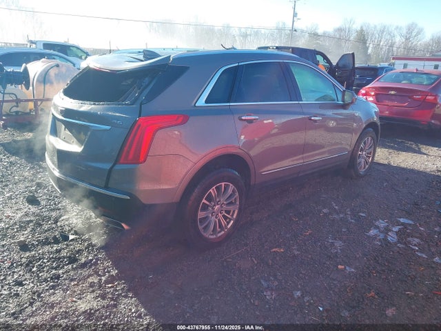 2018 CADILLAC XT5 1GYKNCRS2JZ202944 Photo 3
