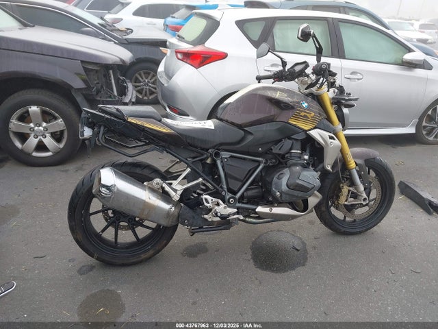 WB10J730XLZG69944 BMW R 1250 R