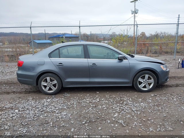 2012 Volkswagen Jetta 2.0l Tdi მანქანა იყიდება აუქციონზე, vin: 3VW3L7AJ4CM418693, აუქციონის ნომერი: 43767976