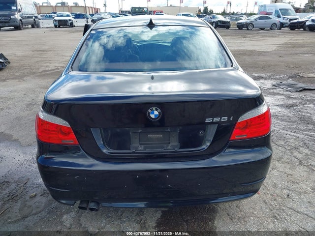 2008 Bmw 528i მანქანა იყიდება აუქციონზე, vin: WBANU53558CT19741, აუქციონის ნომერი: 43767992