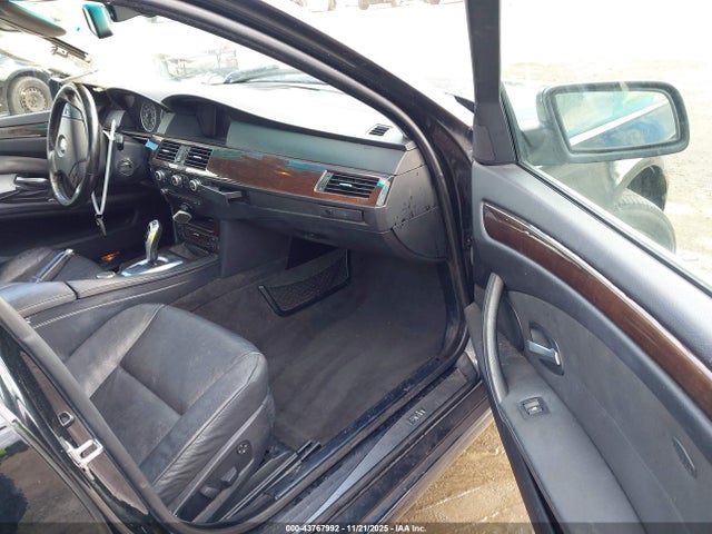 2008 Bmw 528i მანქანა იყიდება აუქციონზე, vin: WBANU53558CT19741, აუქციონის ნომერი: 43767992