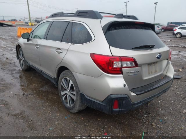 2019 SUBARU OUTBACK 4S4BSANC6K3319850 Photo 2