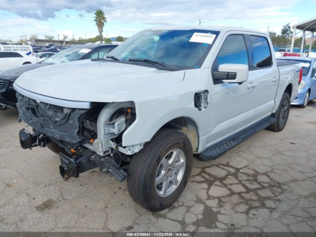 2024 FORD F-150 LIGHTNING 1FTVW5L7XRWG00657 Photo 1
