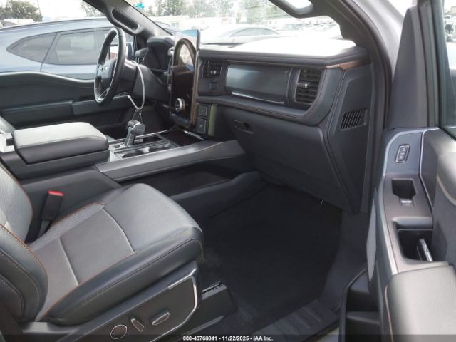 2024 FORD F-150 LIGHTNING 1FTVW5L7XRWG00657 Photo 4