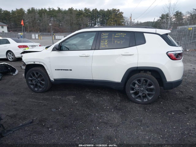 Jeep Compass 80th Anniversary 4x4 2021 3C4NJDEB3MT570412 Image 15