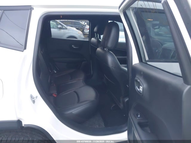 Jeep Compass 80th Anniversary 4x4 2021 3C4NJDEB3MT570412 Image 8