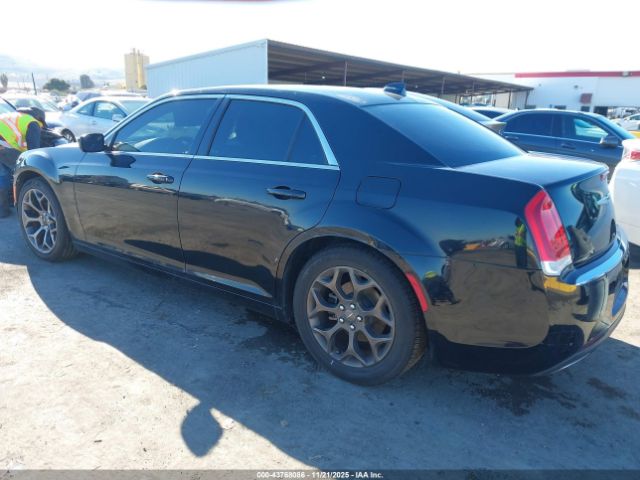 2016 CHRYSLER 300 2C3CCAAG1GH313428 Photo 2