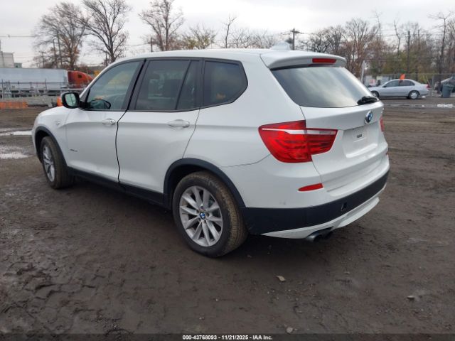 2013 BMW X3 5UXWX9C51D0A26082 Photo 2