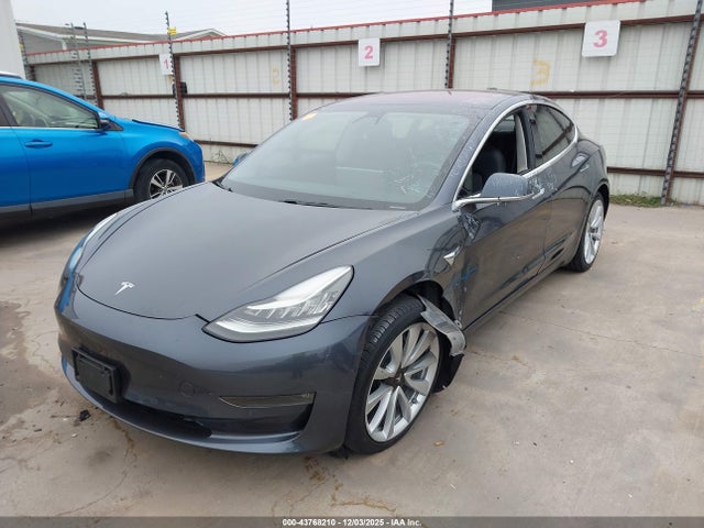 2018 TESLA MODEL 3 5YJ3E1EA7JF046398 Photo 1