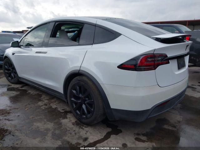 2022 TESLA MODEL X 7SAXCAE51NF343010 Photo 2