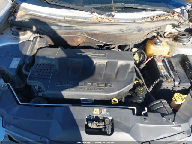 2005 CHRYSLER PACIFICA 2C4GM68495R381437 Photo 9