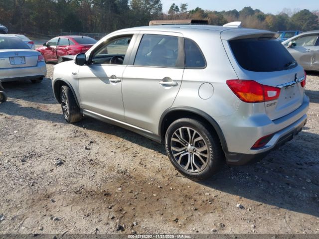 2018 MITSUBISHI OUTLANDER SPORT JA4AP3AW2JU013955 Photo 2