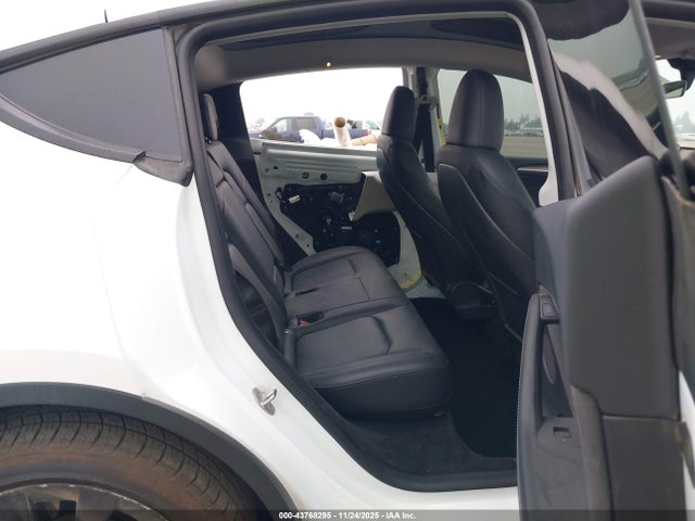 2023 TESLA MODEL Y 7SAYGDEE7PF691505 Photo 7