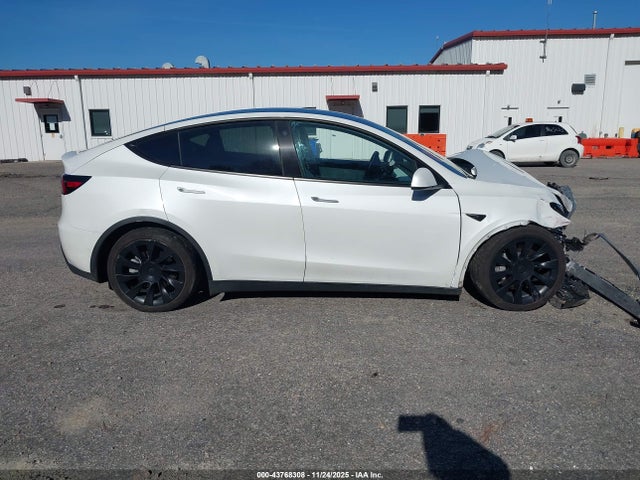 5YJYGDEEXMF179424 Tesla Model Y Long Range Dual Motor All-wheel Drive