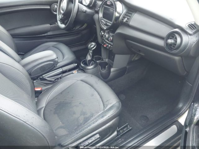 2019 MINI HARDTOP WMWXP5C55K2H29925 Photo 4