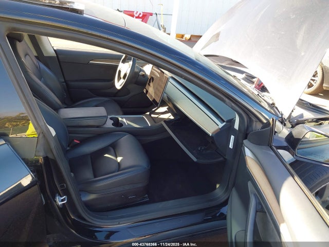 2023 TESLA MODEL 3 5YJ3E1EA6PF458675 Photo 4