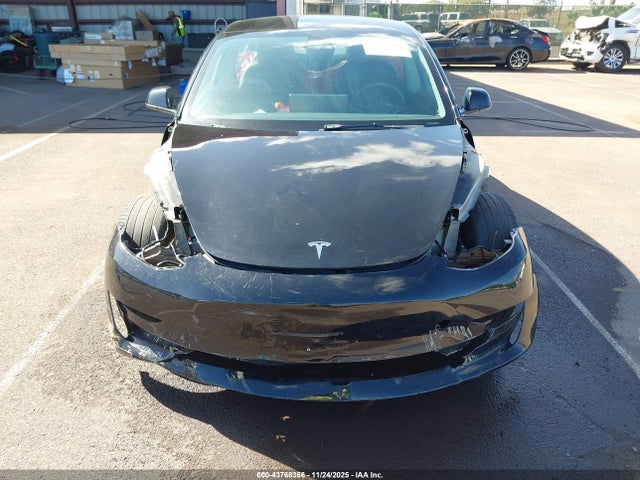 2023 TESLA MODEL 3 5YJ3E1EA6PF458675 Photo 5