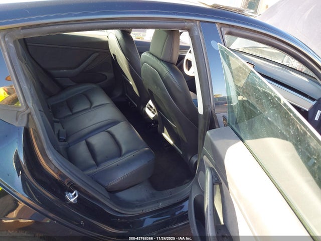 2023 TESLA MODEL 3 5YJ3E1EA6PF458675 Photo 7