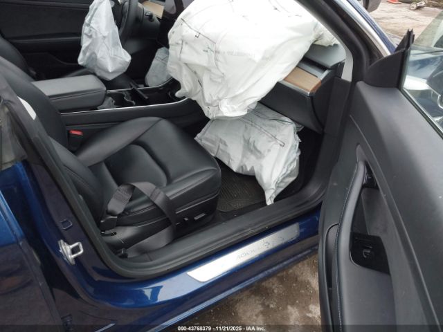 2020 TESLA MODEL 3 5YJ3E1EA6LF631170 Photo 4