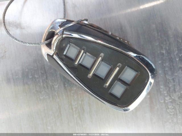 2018 CHEVROLET CAMARO 1G1FB1RS9J0142193 Photo 10