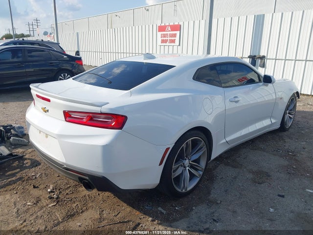 2018 CHEVROLET CAMARO 1G1FB1RS9J0142193 Photo 3