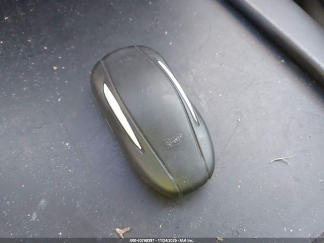 2016 TESLA MODEL S 5YJSA1E22GF141704 Photo 10