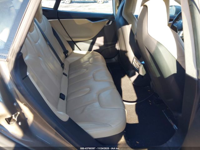 2016 TESLA MODEL S 5YJSA1E22GF141704 Photo 7