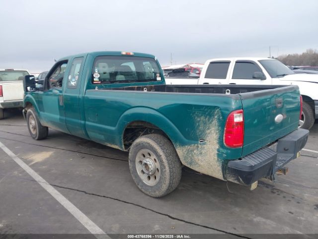 2012 FORD F-250 1FT7X2A65CEC85732 Photo 2