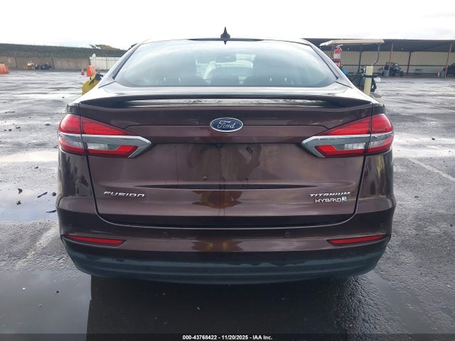 Ford Fusion Hybrid Titanium 2019 3FA6P0RUXKR191236 Image 16