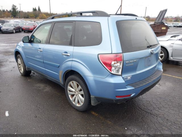 2011 SUBARU FORESTER JF2SHADC1BH777062 Photo 2