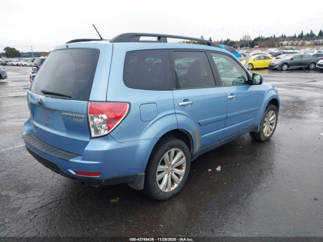 2011 SUBARU FORESTER JF2SHADC1BH777062 Photo 3