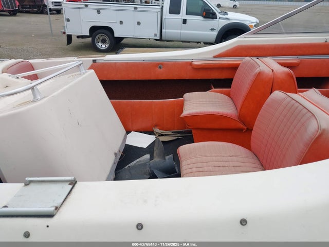 43768443 :رقم المزاد ، CBC47139M78L vin ، 1978 Chrysler Boat مزاد بيع