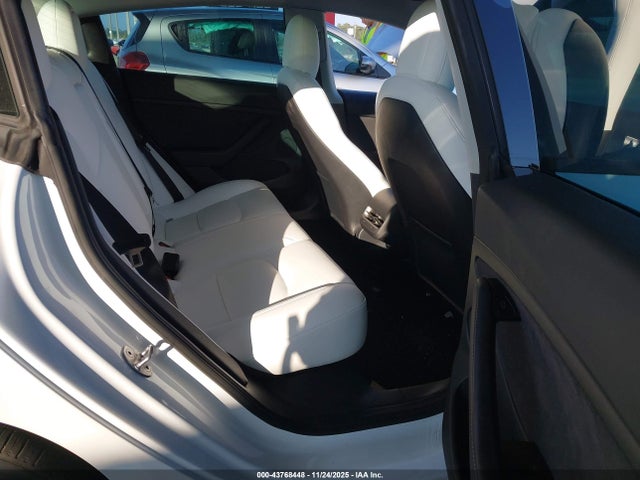 2022 TESLA MODEL 3 5YJ3E1EB2NF194649 Photo 7