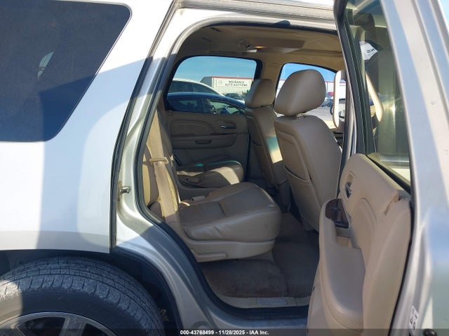 2011 CADILLAC ESCALADE 1GYS4CEF5BR185330 Photo 7