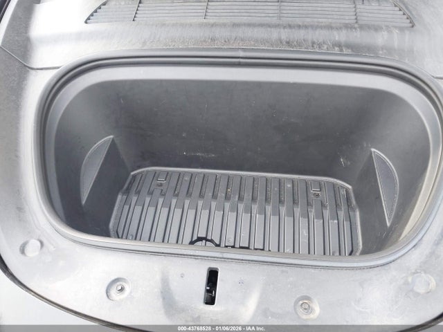 2023 TESLA MODEL Y 7SAYGAEE4PF769656 Photo 9