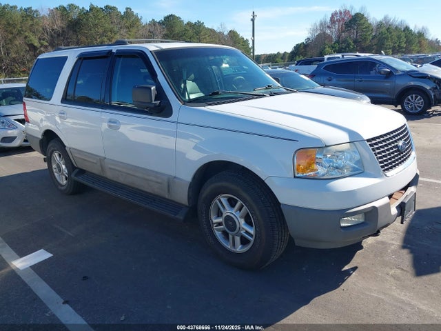 Продаж на аукціоні авто 2003 Ford Expedition Xlt, vin: 1FMPU16L73LB31645, номер лоту: 43768666