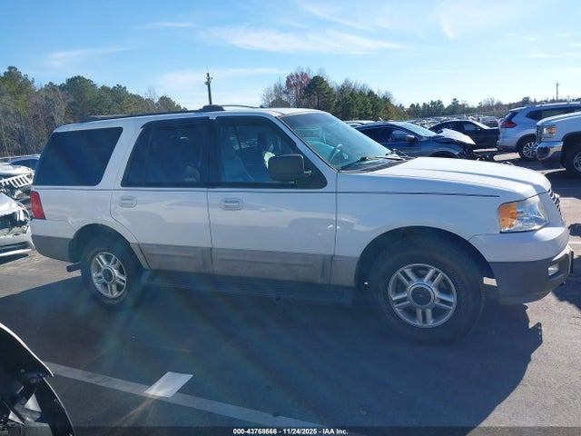 Продаж на аукціоні авто 2003 Ford Expedition Xlt, vin: 1FMPU16L73LB31645, номер лоту: 43768666