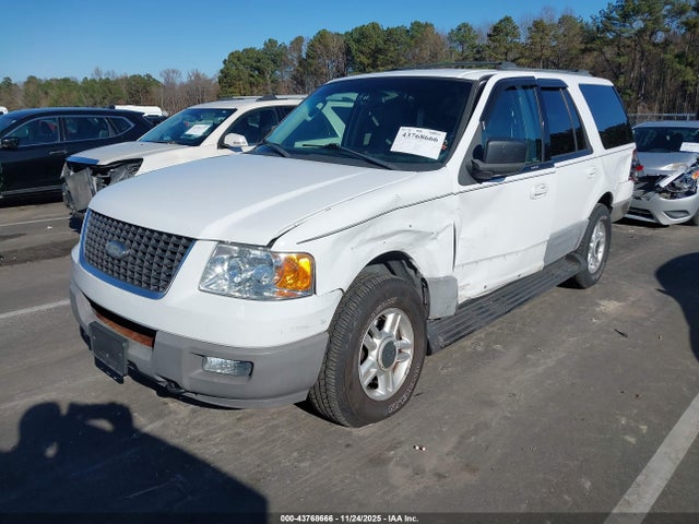 Продаж на аукціоні авто 2003 Ford Expedition Xlt, vin: 1FMPU16L73LB31645, номер лоту: 43768666