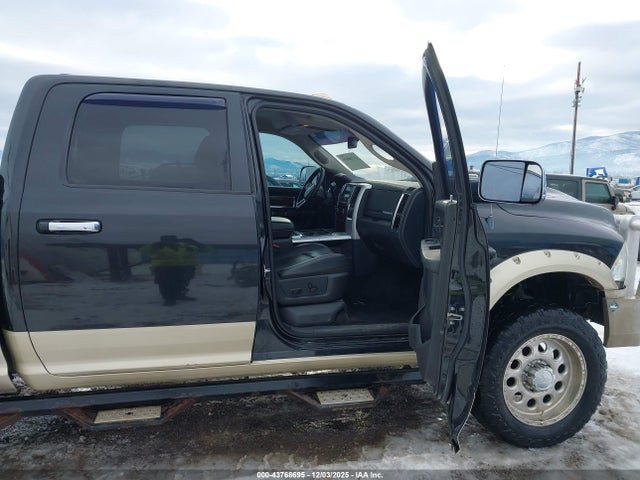Продаж на аукціоні авто 2011 Ram Ram 3500 Laramie, vin: 3D73Y3CL8BG520156, номер лоту: 43768695