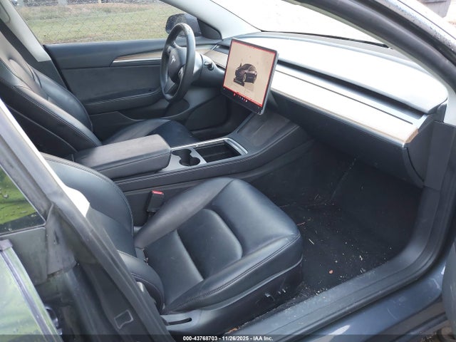 2022 TESLA MODEL 3 5YJ3E1EA1NF286438 Photo 4