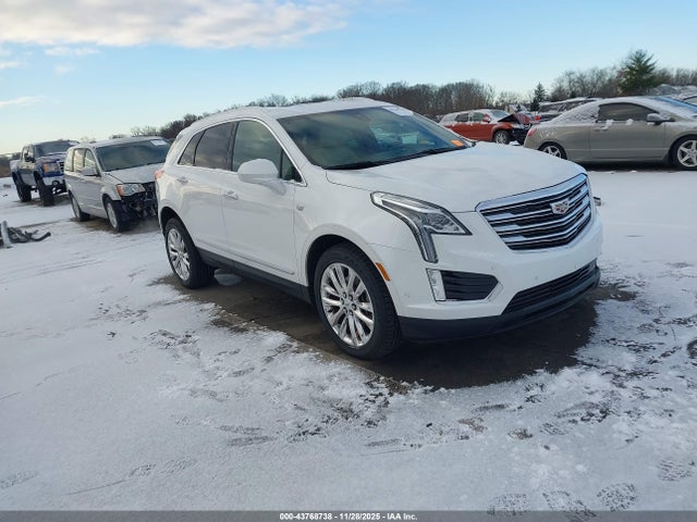 2019 CADILLAC XT5 1GYKNFRS9KZ120065 Photo 0