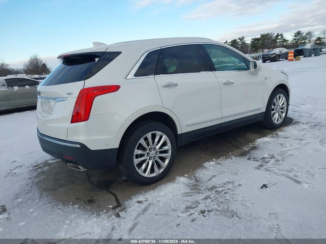 2019 CADILLAC XT5 1GYKNFRS9KZ120065 Photo 3
