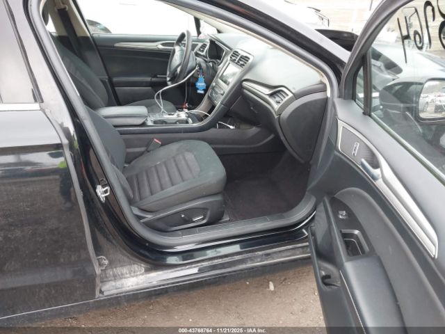 2017 FORD FUSION 3FA6P0H74HR156065 Photo 4